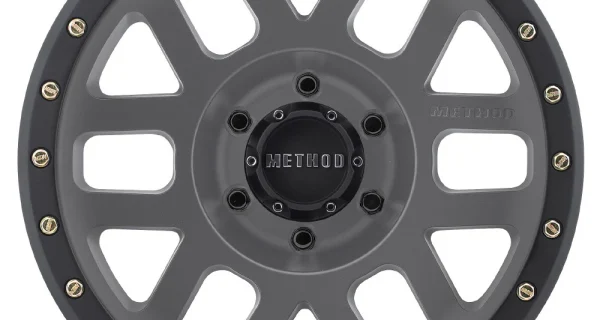 309 Grid Titanium – Matte Black Lip – LC200 5 x 150 (17INCH), TUNDRA 5 x 150 (17INCH)