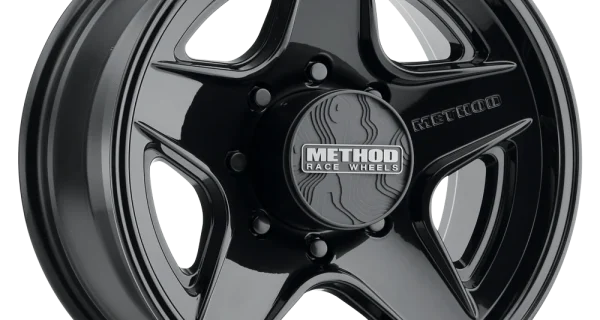 MR319 CEN GLOSS BLACK – GMC 6 x 5.5 (20INCH), LC300 6 x 5.5 (20INCH)