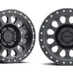 MR315 CEN MATTE BLACK - GMC 6 x 5.5 (20INCH), LC300 6 x 5.5 (20INCH)
