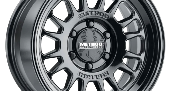 MR318 Gloss Black – GMC 6 x 5.5 (17 INCH)